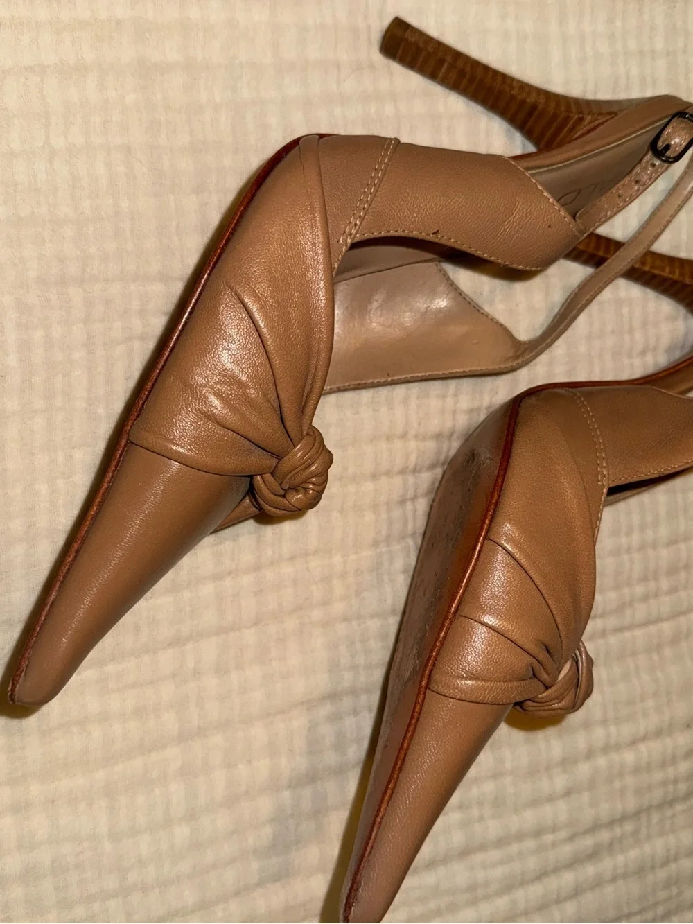 Chic Aldo Nude Slingback Heels – Elegant Pointed Toe Statement Pumps - Picture 4 of 7